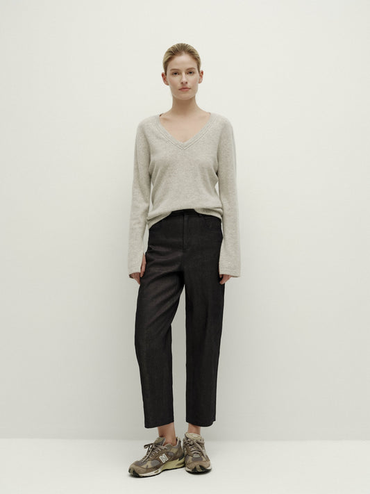 V-Neck Knit Long Sleeve-Warm Gray