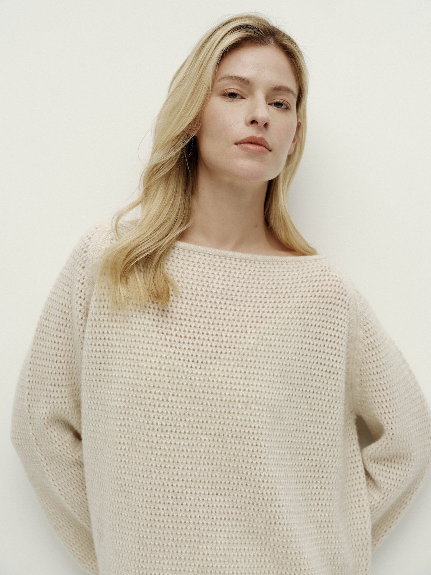 포인텔 니트 풀오버 롱슬리브-살구꽃