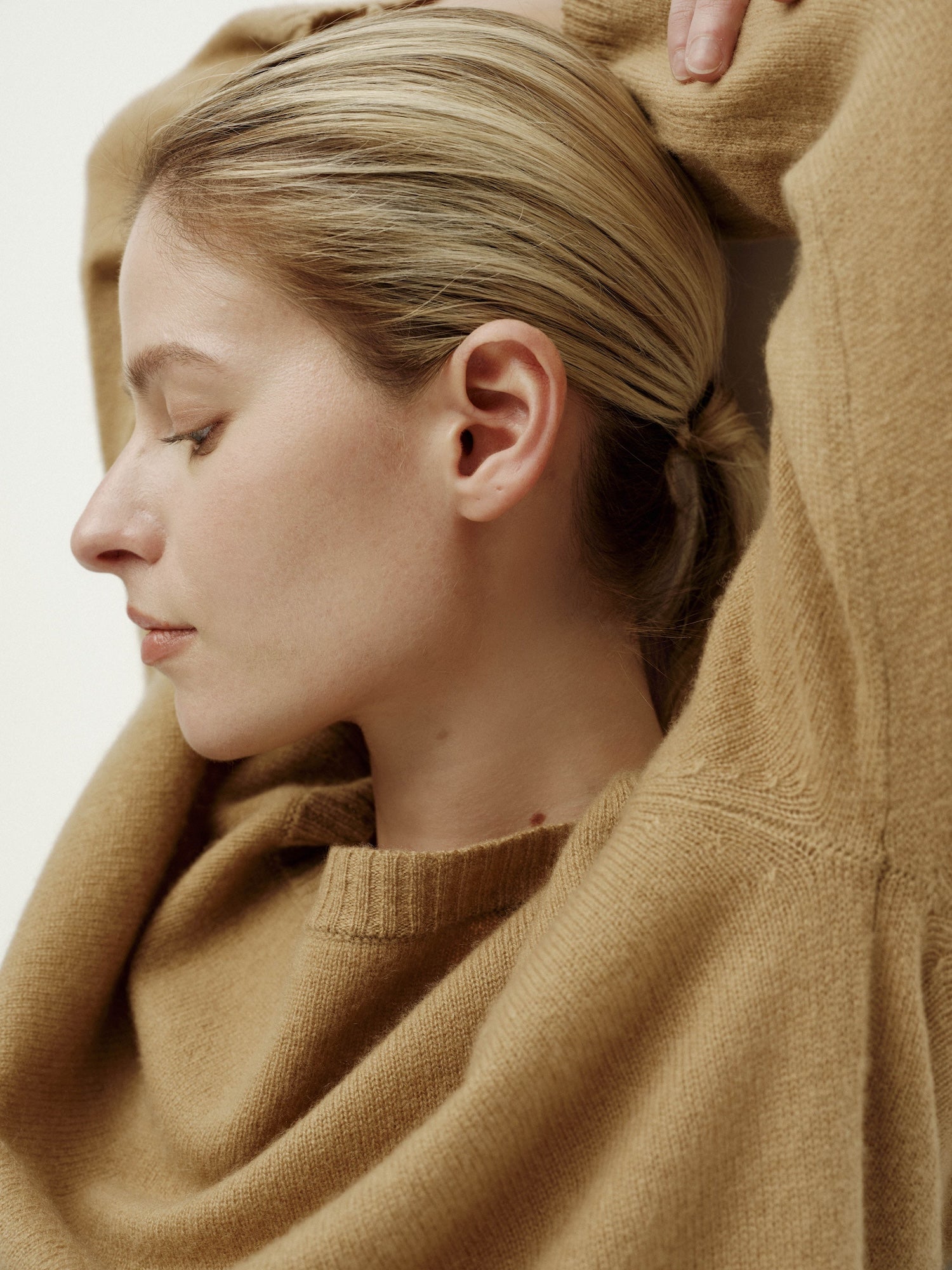 Asymmetric Shoulder Oversized Sweater-Linen Yellow