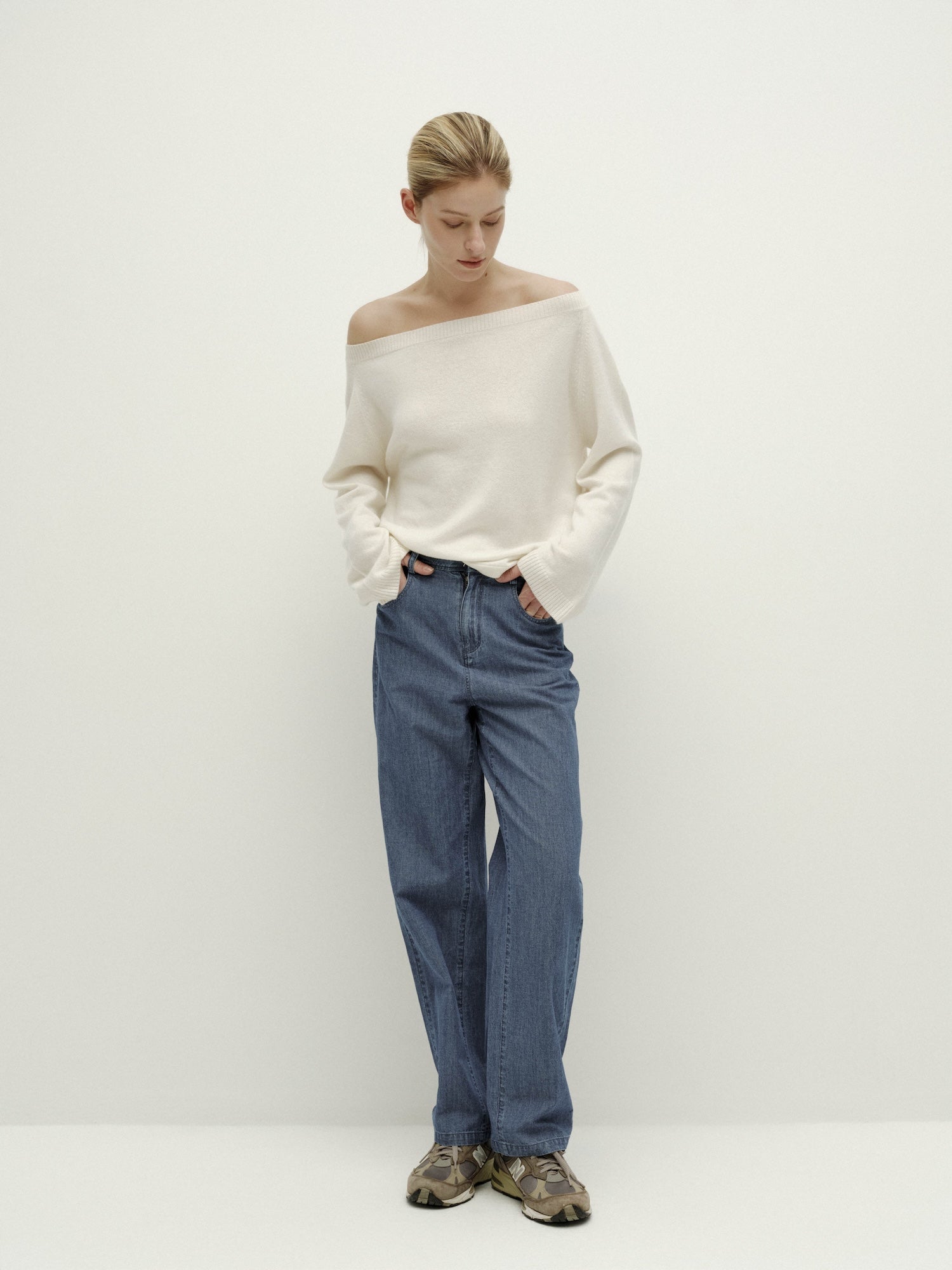 Asymmetric Shoulder Oversized Sweater-Cloud White