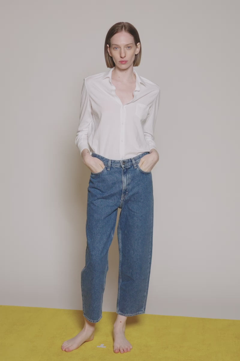 Breathable V-neck Shirt